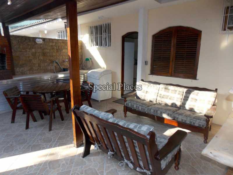 Conheça 3 VARANDA FACHADA do imóvel - Casa em Condomínio Barra, Jardim Barra da Tijuca, Barra da Tijuca, Rio de Janeiro, RJ Para Alugar, 2 Quartos, 80m² - LOC1208T - 5 3 VARANDA FACHADA