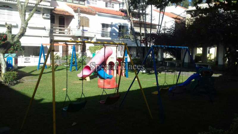 Conheça 14 PARQUINHO CONDOMINIO do imóvel - Casa em Condomínio Barra, Jardim Barra da Tijuca, Barra da Tijuca, Rio de Janeiro, RJ Para Alugar, 2 Quartos, 80m² - LOC1208T - 16 14 PARQUINHO CONDOMINIO