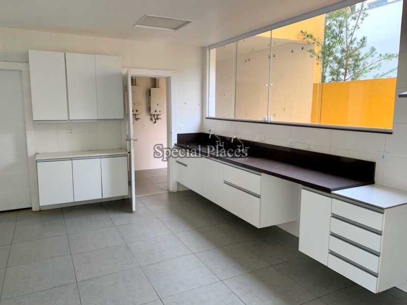 Conheça 12 copa cozinha do imóvel - Casa Para Alugar no Condomínio Itanhangá, Reserva - Itanhangá - Rio de Janeiro - RJ - LOC1214A - 13 12 copa cozinha