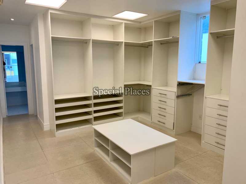Conheça 16 closet suite master do imóvel - Casa Para Alugar no Condomínio Itanhangá, Reserva - Itanhangá - Rio de Janeiro - RJ - LOC1214A - 17 16 closet suite master