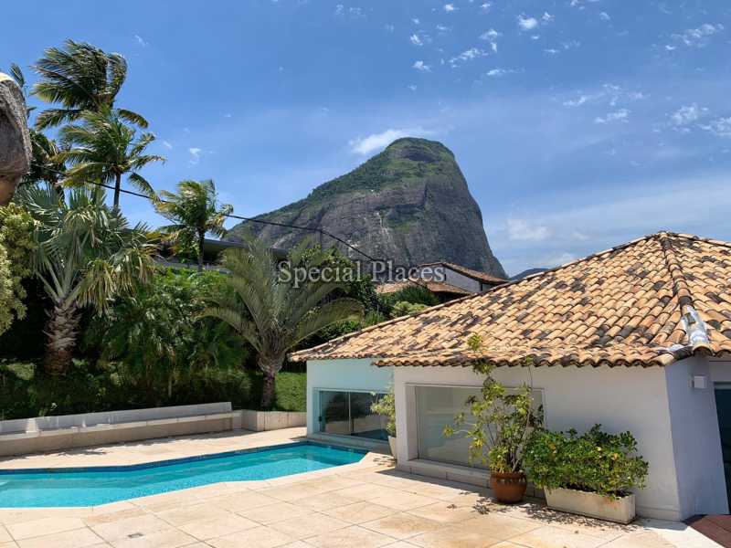 Conheça 3 fachada vista do imóvel - Casa em Condominio Condomínio Joatinga, Joá,Rio de Janeiro,RJ À Venda,4 Quartos,686m² - BAC6130 - 4 3 fachada vista