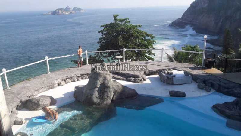 Conheça 2 fachada do imóvel - Casa em Condomínio Joatinga, Joá, Rio de Janeiro, RJ Para Alugar, 1 Quarto, 850m² - LOC1201T - 3 2 fachada