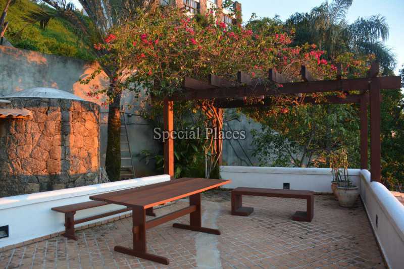 Conheça 28 varandão do imóvel - Casa em Condominio Condomínio Joatinga, Joá,Rio de Janeiro,RJ Para Alugar,1000m² - LOC1215T - 29 28 varandão