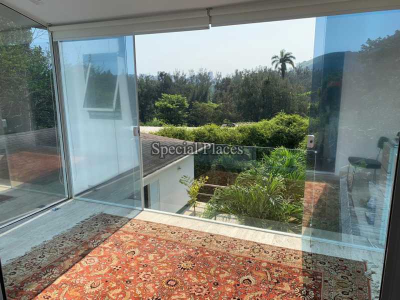 Conheça 14 VARANDA SUITE MASTER do imóvel - Casa em Condomínio 4 quartos para alugar Itanhangá, Rio de Janeiro - R$ 13.000 - LOC1223A - 15 14 VARANDA SUITE MASTER