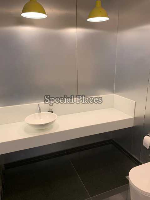 Conheça 19 BANHEIRO SUITE III do imóvel - Casa em Condomínio 4 quartos para alugar Itanhangá, Rio de Janeiro - R$ 13.000 - LOC1223A - 20 19 BANHEIRO SUITE III