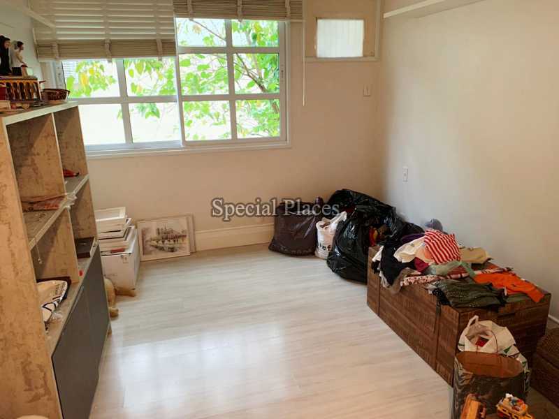 Conheça 16 suite do imóvel - Casa em Condomínio São Conrado, São Conrado, Rio de Janeiro, RJ Para Alugar, 4 Quartos, 350m² - LOC1226A - 17 16 suite