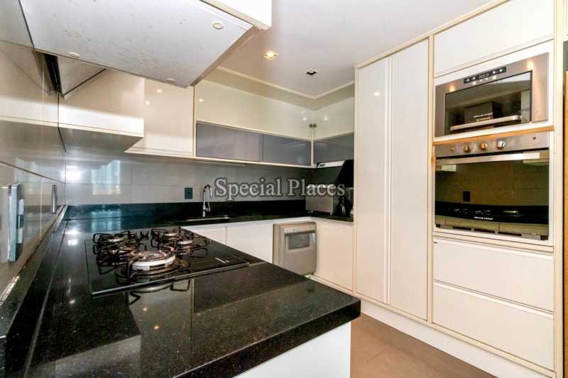 Conheça 11 - COZINHA do imóvel - Casa À Venda no Condomínio Joatinga - Joá - Rio de Janeiro - RJ - BAC6138 - 12 11 - COZINHA