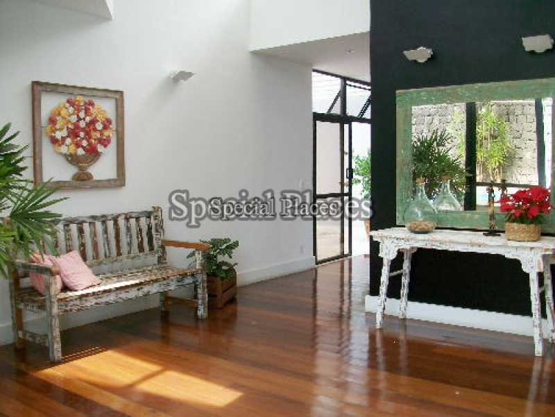 Conheça 3 hall_entrada do imóvel - Casa Para Alugar no Condomínio Itanhangá, Greenwood Park - Itanhangá - Rio de Janeiro - RJ - LOC1229T - 4 3 hall_entrada