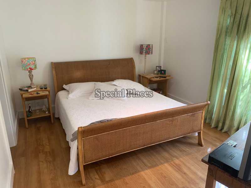 Conheça 9 suite do imóvel - Casa Para Alugar no Condomínio Itanhangá, Greenwood Park - Itanhangá - Rio de Janeiro - RJ - LOC1229T - 13 9 suite