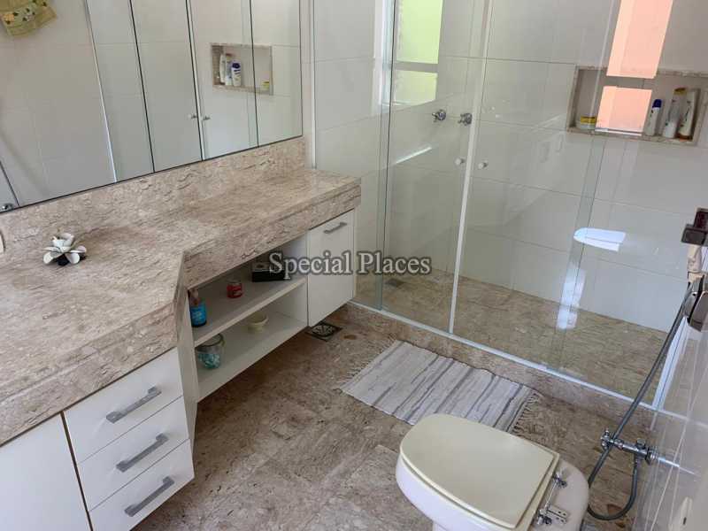 Conheça 13 banheiro do imóvel - Casa Para Alugar no Condomínio Itanhangá, Greenwood Park - Itanhangá - Rio de Janeiro - RJ - LOC1229T - 17 13 banheiro