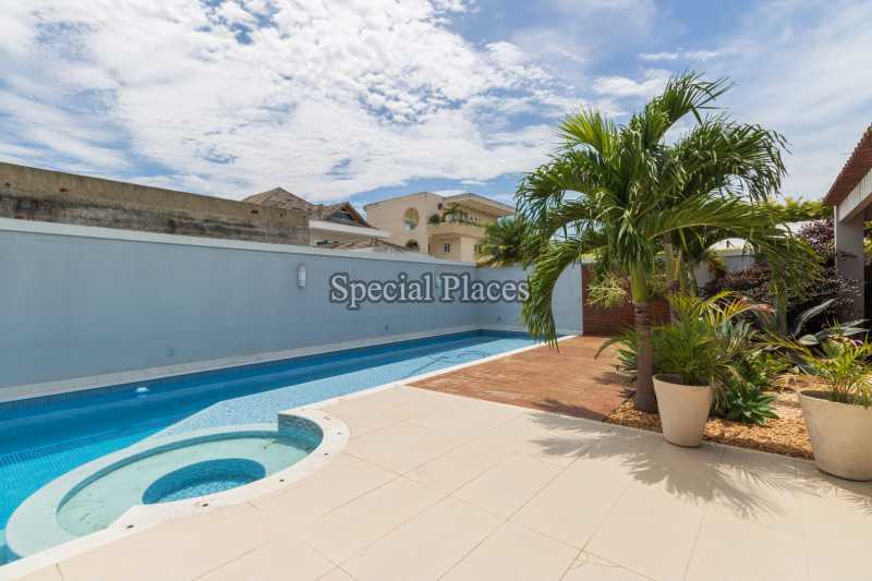 Conheça 2 fachada do imóvel - Casa em Condominio Condomínio Barra, Del Lago, Barra da Tijuca,Rio de Janeiro,RJ À Venda,5 Quartos,518m² - BAC6139 - 3 2 fachada