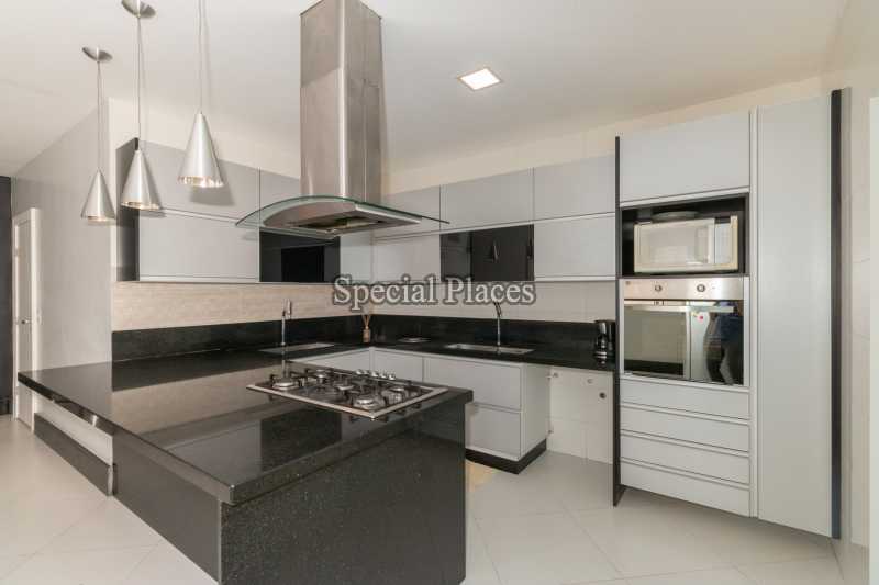 Conheça 13 copa cozinha do imóvel - Casa em Condominio Condomínio Barra, Del Lago, Barra da Tijuca,Rio de Janeiro,RJ À Venda,5 Quartos,518m² - BAC6139 - 14 13 copa cozinha
