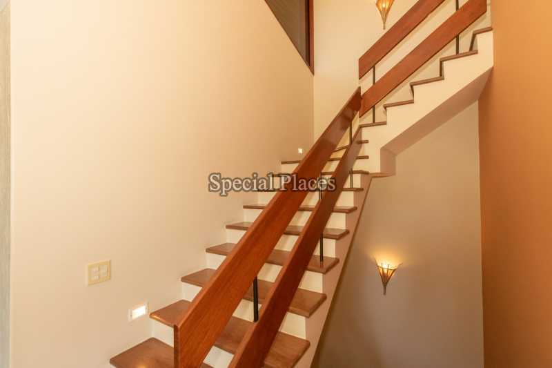 Conheça 12 ESCADA DETALHE do imóvel - Casa em Condominio Condomínio Itanhangá, Jardim, Itanhangá,Rio de Janeiro,RJ À Venda,6 Quartos,970m² - BAC6145 - 14 12 ESCADA DETALHE
