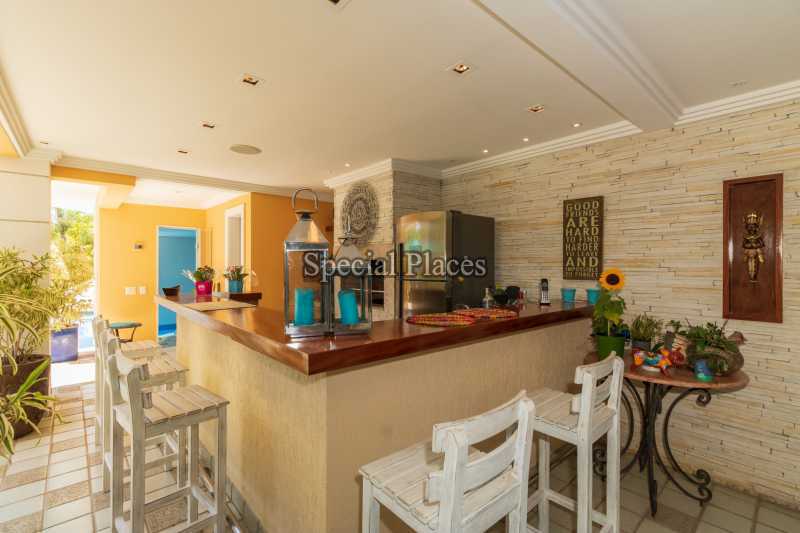 Conheça AREA GOURMET do imóvel - Casa em Condomínio 4 quartos à venda Barra da Tijuca, Rio de Janeiro - R$ 4.500.000 - BAC6156 - 6 AREA GOURMET