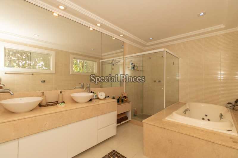 Conheça BANHEIRO SUITE MASTER do imóvel - Casa em Condomínio 4 quartos à venda Barra da Tijuca, Rio de Janeiro - R$ 4.500.000 - BAC6156 - 27 BANHEIRO SUITE MASTER