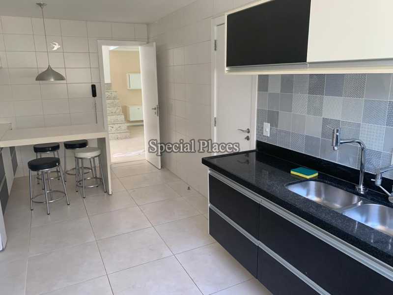 Conheça COPA COZINHA I do imóvel - Casa em Condomínio Itanhangá, Reserva, Itanhangá, Rio de Janeiro, RJ Para Alugar, 5 Quartos, 379m² - LOC1246A - 11 COPA COZINHA I