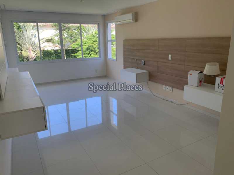 Conheça SUITE 2 do imóvel - Casa em Condomínio Itanhangá, Reserva, Itanhangá, Rio de Janeiro, RJ Para Alugar, 5 Quartos, 379m² - LOC1246A - 14 SUITE 2