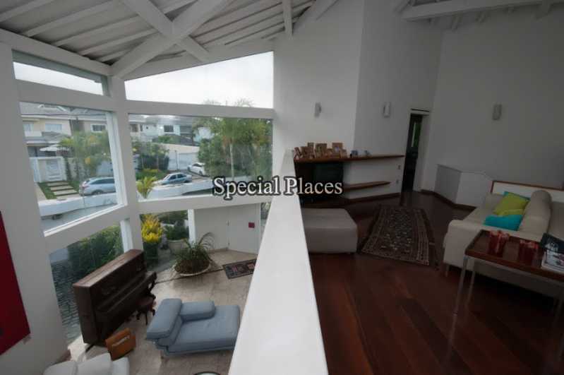 Conheça vista salão do imóvel - Casa em Condomínio Barra, Quintas do Rio, Barra da Tijuca, Rio de Janeiro, RJ Para Alugar, 4 Quartos, 660m² - LOC1247 - 6 vista salão
