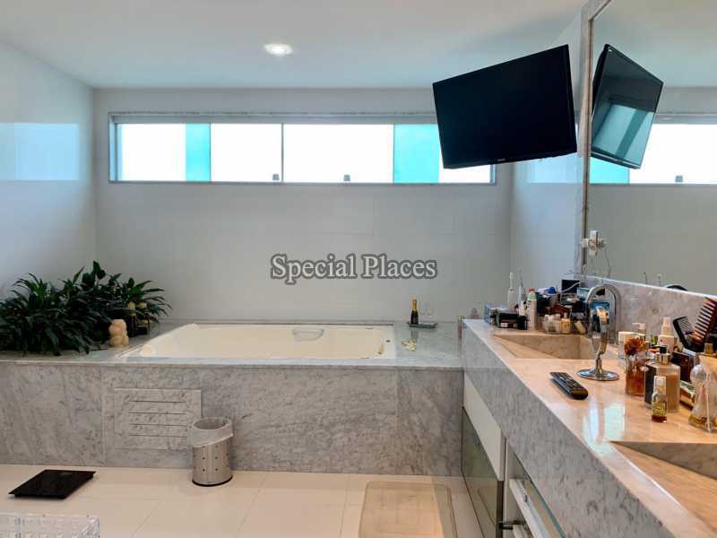 Conheça 22. do imóvel - Casa em Condomínio 4 quartos para alugar Barra da Tijuca, Rio de Janeiro - R$ 1.500 - LOC1256T - 22 22.