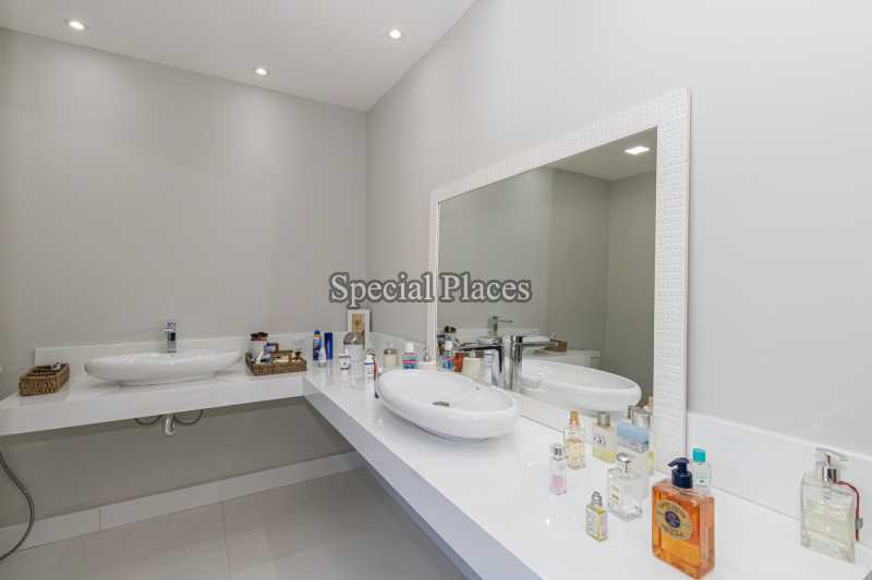 Conheça banheiro suite master do imóvel - Casa em Condomínio 4 quartos à venda Itanhangá, Rio de Janeiro - R$ 2.950.000 - BAC6177 - 27 banheiro suite master