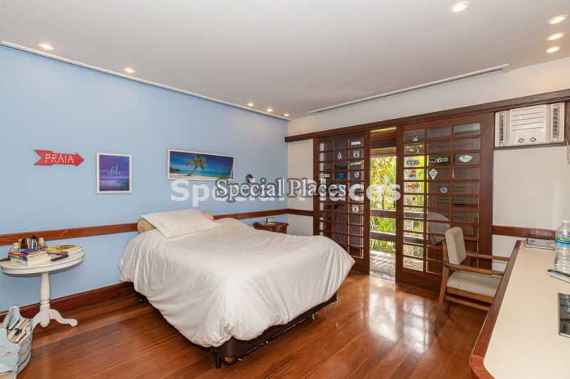 Conheça FB477C0F-F038-4356-AB41-ECD1C4 do imóvel - Casa em Condomínio 5 quartos para venda e aluguel Barra da Tijuca, Rio de Janeiro - R$ 5.500 - LOC1053A - 16 FB477C0F-F038-4356-AB41-ECD1C4