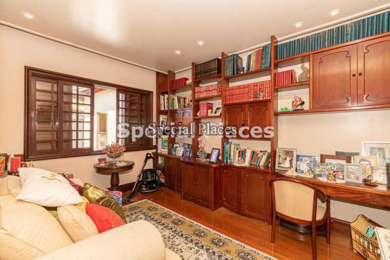 Conheça CBD26464-E0FC-4BA4-AAE2-BA5205 do imóvel - Casa em Condomínio 5 quartos para venda e aluguel Barra da Tijuca, Rio de Janeiro - R$ 5.500 - LOC1053A - 17 CBD26464-E0FC-4BA4-AAE2-BA5205