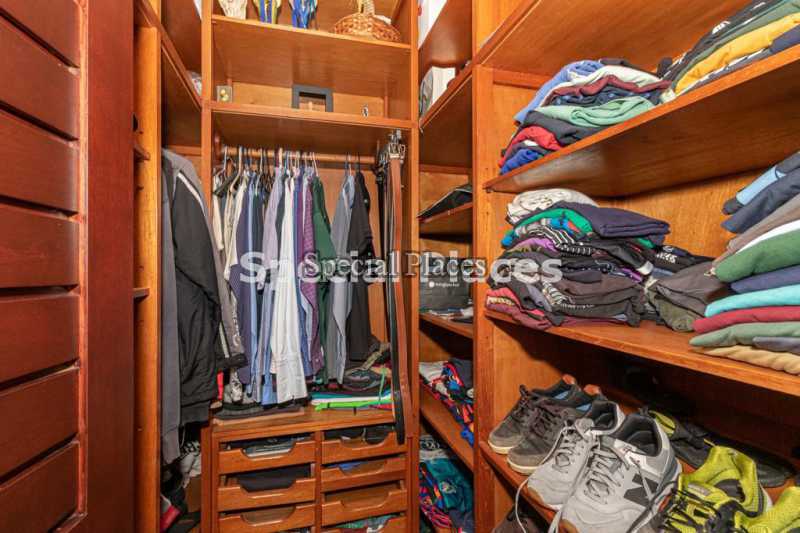 Conheça 32956251-44C3-455C-BA15-946508 do imóvel - Casa em Condomínio 5 quartos para venda e aluguel Barra da Tijuca, Rio de Janeiro - R$ 5.500 - LOC1053A - 22 32956251-44C3-455C-BA15-946508