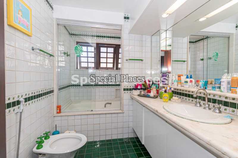 Conheça B3DAADB1-8CEA-4848-9C2C-CC6F0C do imóvel - Casa em Condomínio 5 quartos para venda e aluguel Barra da Tijuca, Rio de Janeiro - R$ 5.500 - LOC1053A - 25 B3DAADB1-8CEA-4848-9C2C-CC6F0C