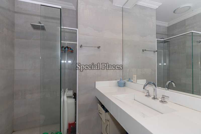 Conheça BANHEIRO do imóvel - Casa em Condomínio 5 quartos à venda Itanhangá, Rio de Janeiro - R$ 4.350.000 - BAC6207 - 27 BANHEIRO