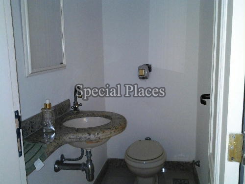 Conheça LAVABO do imóvel - Casa À Venda no Condomínio Barra, Rio Mar - Barra da Tijuca - Rio de Janeiro - RJ - BAC2654 - 14 LAVABO