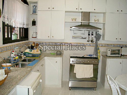 Conheça COZINHA do imóvel - Casa em Condomínio Barra, Lagoa Mar Sul, Barra da Tijuca, Rio de Janeiro, RJ À Venda, 4 Quartos, 350m² - BAC2724 - 9 COZINHA