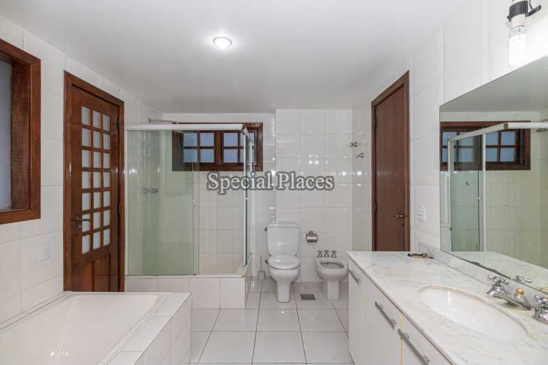 Conheça banheiro do imóvel - Casa em Condomínio 4 quartos à venda Itanhangá, Rio de Janeiro - R$ 3.200.000 - BAC2915 - 29 banheiro