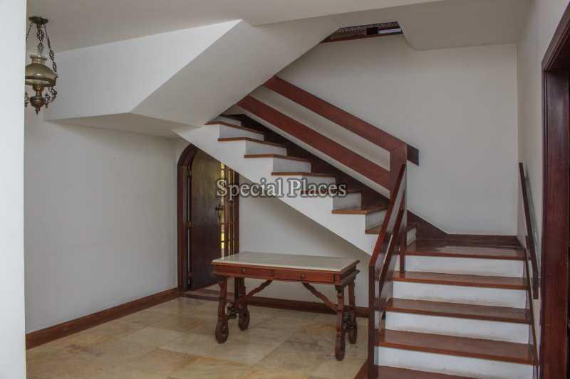 Conheça ESCADAS do imóvel - Casa À Venda no Condomínio Barra, Park Palace - Barra da Tijuca - Rio de Janeiro - RJ - BAC3126 - 23 ESCADAS