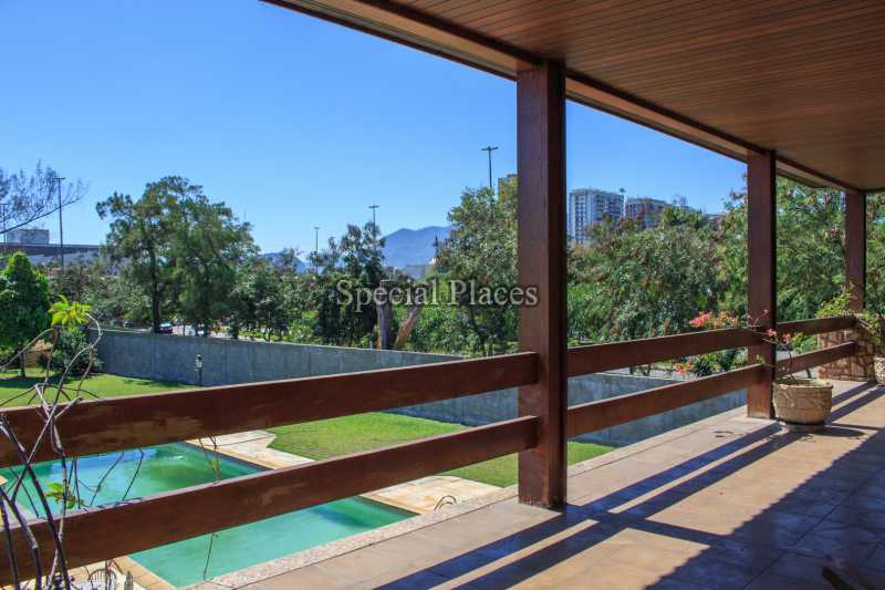 Conheça VARANDÃO 2º ANDAR do imóvel - Casa À Venda no Condomínio Barra, Park Palace - Barra da Tijuca - Rio de Janeiro - RJ - BAC3126 - 25 VARANDÃO 2º ANDAR