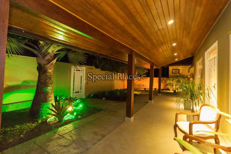 Conheça ILUMINAÇÃO NOTURNA do imóvel - Casa À Venda no Condomínio Itanhangá, Greenwood Park - Itanhangá - Rio de Janeiro - RJ - BAC1296 - 29 ILUMINAÇÃO NOTURNA
