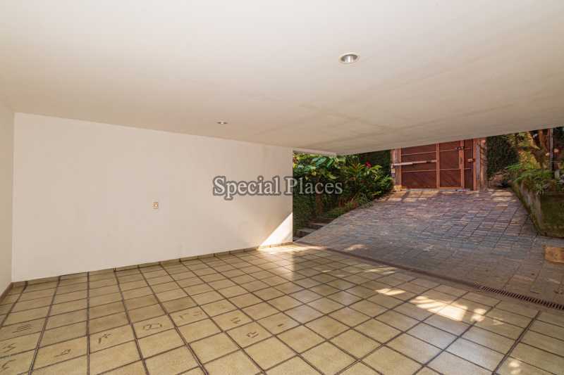 Conheça GARAGEM do imóvel - Casa em Condomínio 4 quartos à venda Itanhangá, Rio de Janeiro - R$ 3.200.000 - BAC3340 - 12 GARAGEM - Casa em Condomínio 4 quartos à venda Itanhangá, Rio de Janeiro - R$ 3.200.000 - BAC3340 - 12