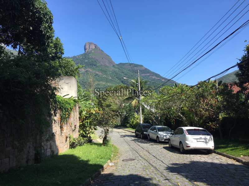 Conheça RUA do imóvel - Casa em Condomínio Itanhangá, Verde Vale, Itanhangá, Rio de Janeiro, RJ À Venda, 4 Quartos, 200m² - BAC3506 - 7 RUA