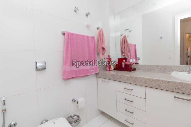 Conheça BANHEIRO do imóvel - Casa À Venda no Condomínio Barra, Santa Marina - Barra da Tijuca - Rio de Janeiro - RJ - BAC3507 - 26 BANHEIRO