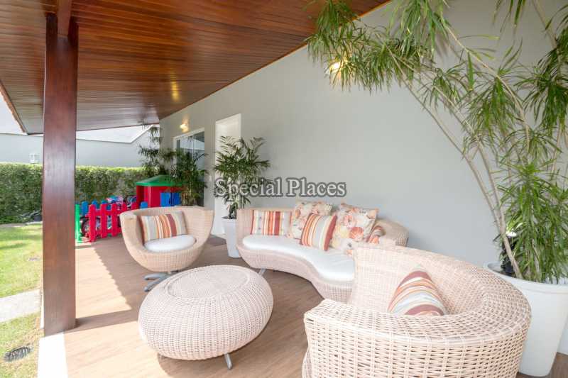 Conheça VARANDÃO do imóvel - Casa À Venda no Condomínio Barra, Santa Marina - Barra da Tijuca - Rio de Janeiro - RJ - BAC3507 - 5 VARANDÃO