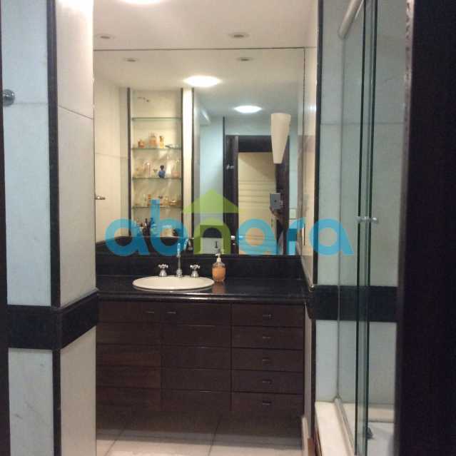 Conheça banheiro suite princ do imóvel - Apartamento para alugar Avenida Epitácio Pessoa,Lagoa, Rio de Janeiro - R$ 25.000 - CPAP30422 - 10 banheiro suite princ - Apartamento para alugar Avenida Epitácio Pessoa,Lagoa, Rio de Janeiro - R$ 25.000 - CPAP30422 - 10