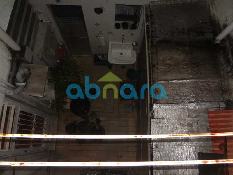 Conheça 49 do imóvel - Casa duplex , condomínio fechado em Copacabana. 150 m2, 3 quartos, 2 banheiros, cozinha, área de serviço com banheiro, varanda. 1 Vaga - CPCN30004 - 28 49 - Casa duplex , condomínio fechado em Copacabana. 150 m2, 3 quartos, 2 banheiros, cozinha, área de serviço com banheiro, varanda. 1 Vaga - CPCN30004 - 28