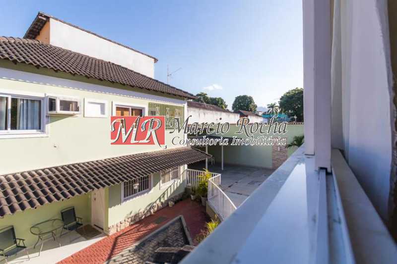 Conheça fotos-11 do imóvel - Pechincha casa cond. duplex 3 qts suíte 2 vgs ac carta - VLCN30047 - 12 fotos-11 - Pechincha casa cond. duplex 3 qts suíte 2 vgs ac carta - VLCN30047 - 12