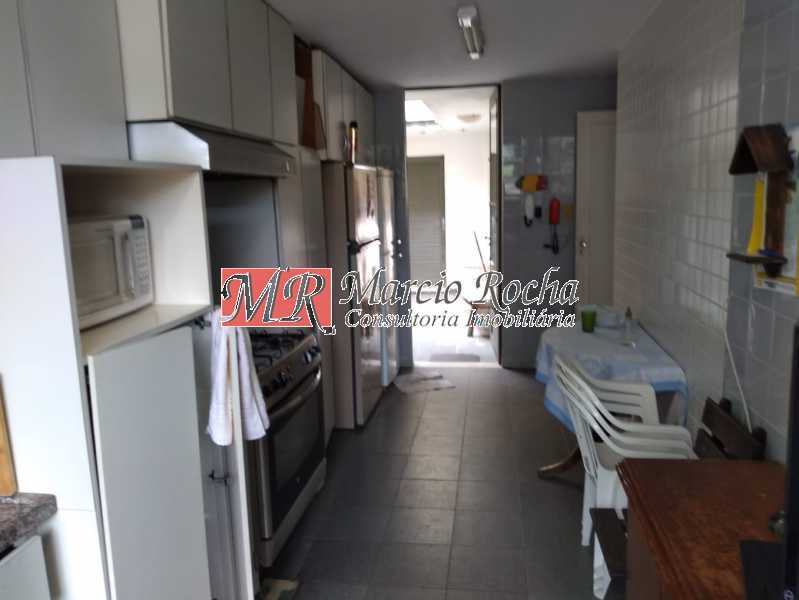 Conheça WhatsApp Image 2021-03-01 at 1 do imóvel - Casa Comercial para venda e aluguel Vila Valqueire, Rio de Janeiro - R$ 1.500.000 - VLCC40001 - 19 WhatsApp Image 2021-03-01 at 1 - Casa Comercial para venda e aluguel Vila Valqueire, Rio de Janeiro - R$ 1.500.000 - VLCC40001 - 19
