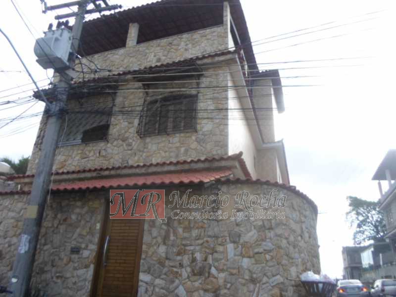 Conheça FACHADA EXTERNA do imóvel - Valqueire casarão triplex luxuoso fino acabamento - VLCV40001 - 1 FACHADA EXTERNA - Valqueire casarão triplex luxuoso fino acabamento - VLCV40001 - 1