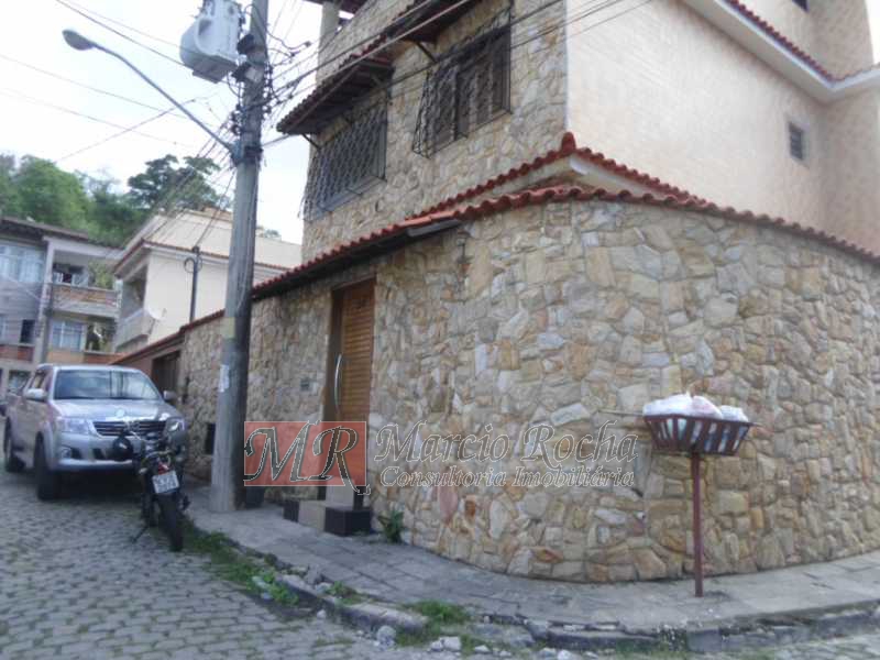 Conheça FACHADA EXTERNA do imóvel - Valqueire casarão triplex luxuoso fino acabamento - VLCV40001 - 3 FACHADA EXTERNA - Valqueire casarão triplex luxuoso fino acabamento - VLCV40001 - 3