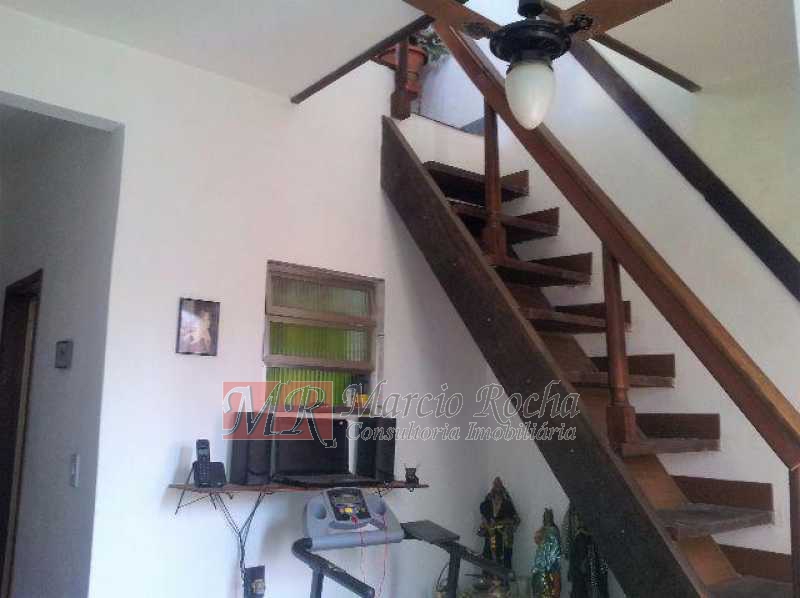 Conheça 154624039371820 do imóvel - Oswaldo Cruz, junto Intendente Magalhães, Valqueire, casa duplex 3qts terraço, piscina, garagem. - VLCV30003 - 11 154624039371820 - Oswaldo Cruz, junto Intendente Magalhães, Valqueire, casa duplex 3qts terraço, piscina, garagem. - VLCV30003 - 11