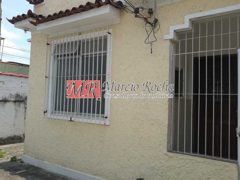Conheça 20170103_130958 do imóvel - BENTO RIBEIRO, CASA LINEAR CENTRO DE TERRENO - VLCA30006 - 4 20170103_130958 - BENTO RIBEIRO, CASA LINEAR CENTRO DE TERRENO - VLCA30006 - 4