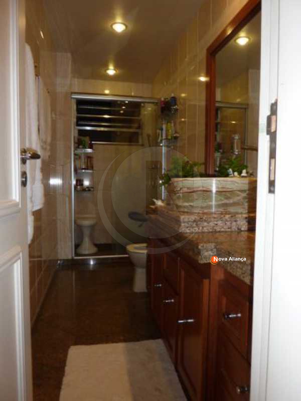 Conheça 13_Banheiro suite do imóvel - Cobertura 4 quartos à venda Laranjeiras, Rio de Janeiro - R$ 2.500.000 - NFCO40007 - 17 13_Banheiro suite - Cobertura 4 quartos à venda Laranjeiras, Rio de Janeiro - R$ 2.500.000 - NFCO40007 - 17