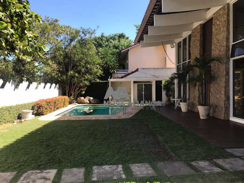 Conheça 9 do imóvel - Casa em Condomínio à venda Rua Desembargador Roberto Medeiros,Barra da Tijuca, Rio de Janeiro - R$ 3.950.000 - NBCN40001 - 1 9 - Casa em Condomínio à venda Rua Desembargador Roberto Medeiros,Barra da Tijuca, Rio de Janeiro - R$ 3.950.000 - NBCN40001 - 1