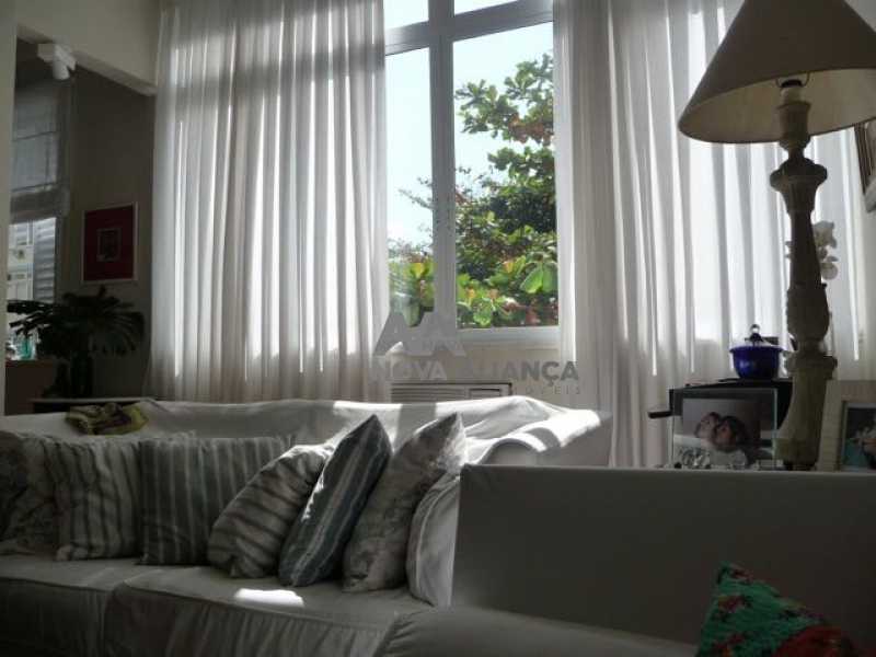Conheça SALA ESTAR JANELA do imóvel - Apartamento à venda Avenida Rainha Elizabeth da Bélgica,Ipanema, Rio de Janeiro - R$ 2.100.000 - NIAP31096 - 15 SALA ESTAR JANELA - Apartamento à venda Avenida Rainha Elizabeth da Bélgica,Ipanema, Rio de Janeiro - R$ 2.100.000 - NIAP31096 - 15